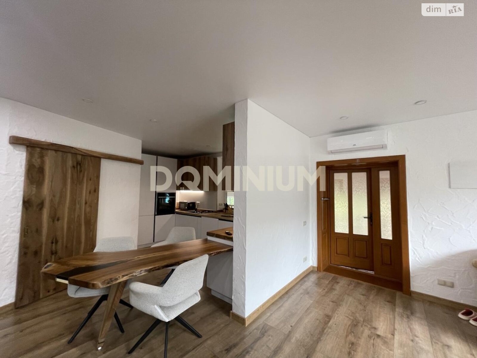 одноэтажный дом, 123 кв. м, кирпич. Продажа в Хусте фото 1 одноэтажный дом, 123 кв. м, кирпич. Продажа в Хусте фото 1