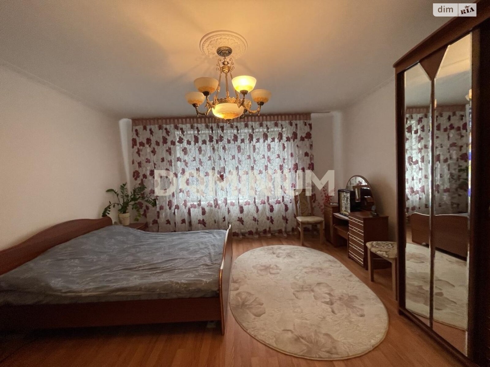 одноэтажный дом, 123 кв. м, кирпич. Продажа в Хусте фото 1 одноэтажный дом, 123 кв. м, кирпич. Продажа в Хусте фото 1