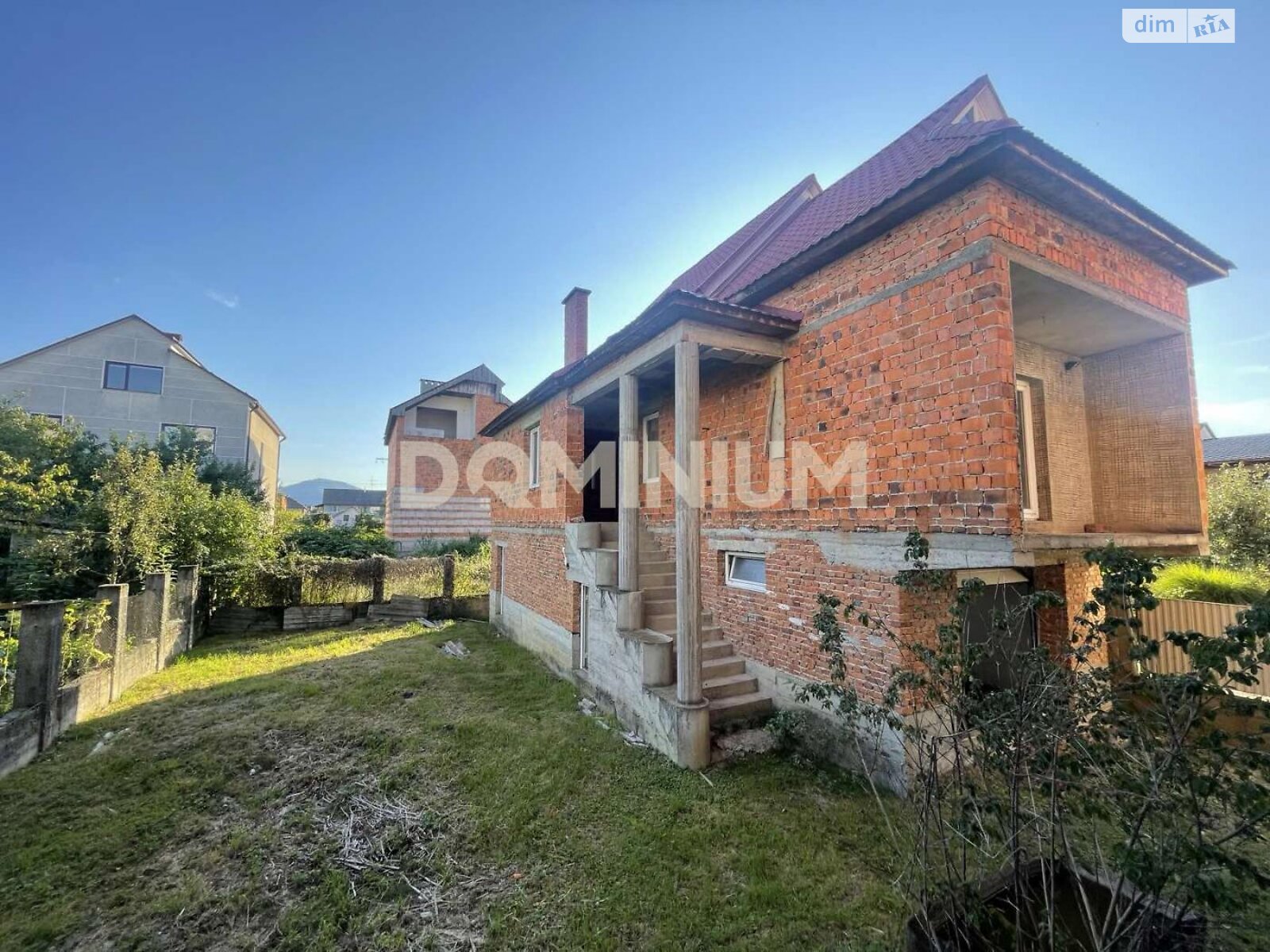двухэтажный дом, 252.8 кв. м, кирпич. Продажа в Хусте фото 1 двухэтажный дом, 252.8 кв. м, кирпич. Продажа в Хусте фото 1