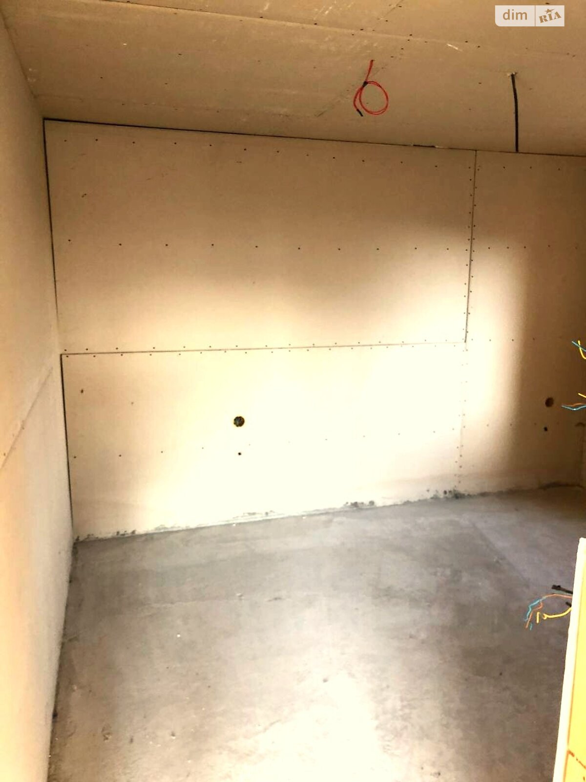 трехэтажный дом с гаражом, 261.4 кв. м, кирпич. Продажа в Хусте район Хуст фото 1 трехэтажный дом с гаражом, 261.4 кв. м, кирпич. Продажа в Хусте район Хуст фото 1