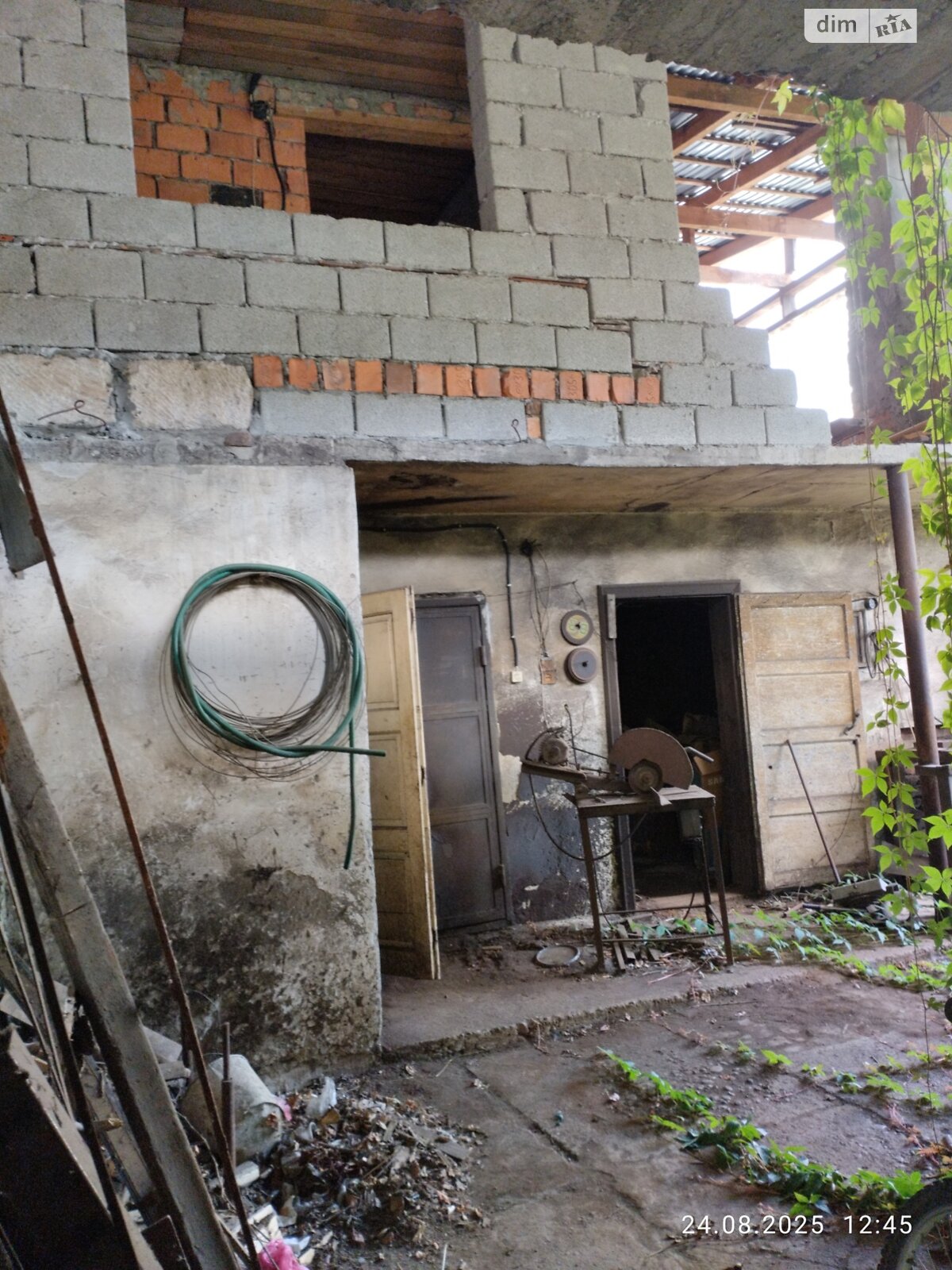 двухэтажный дом беседка, 220 кв. м, кирпич. Продажа в Хусте район Хуст фото 1 двухэтажный дом беседка, 220 кв. м, кирпич. Продажа в Хусте район Хуст фото 1