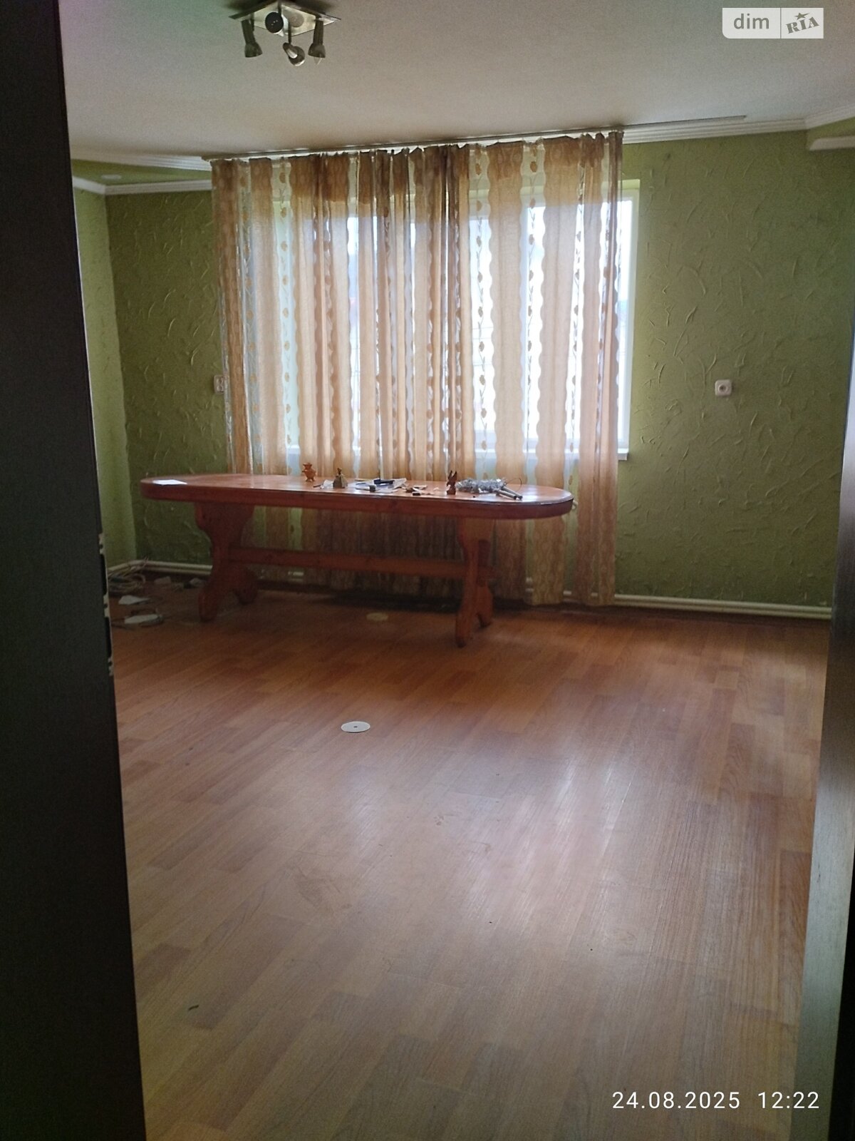 двухэтажный дом беседка, 220 кв. м, кирпич. Продажа в Хусте район Хуст фото 1 двухэтажный дом беседка, 220 кв. м, кирпич. Продажа в Хусте район Хуст фото 1