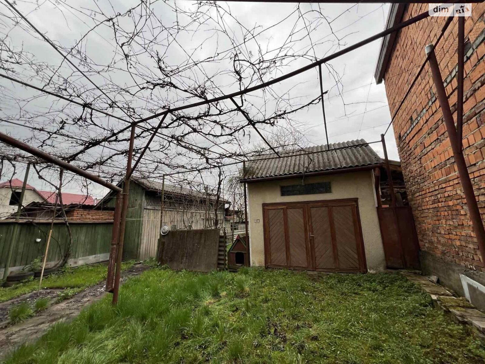 двоповерховий будинок, 135 кв. м, кирпич. Продаж у Хусті фото 1 двоповерховий будинок, 135 кв. м, кирпич. Продаж у Хусті фото 1