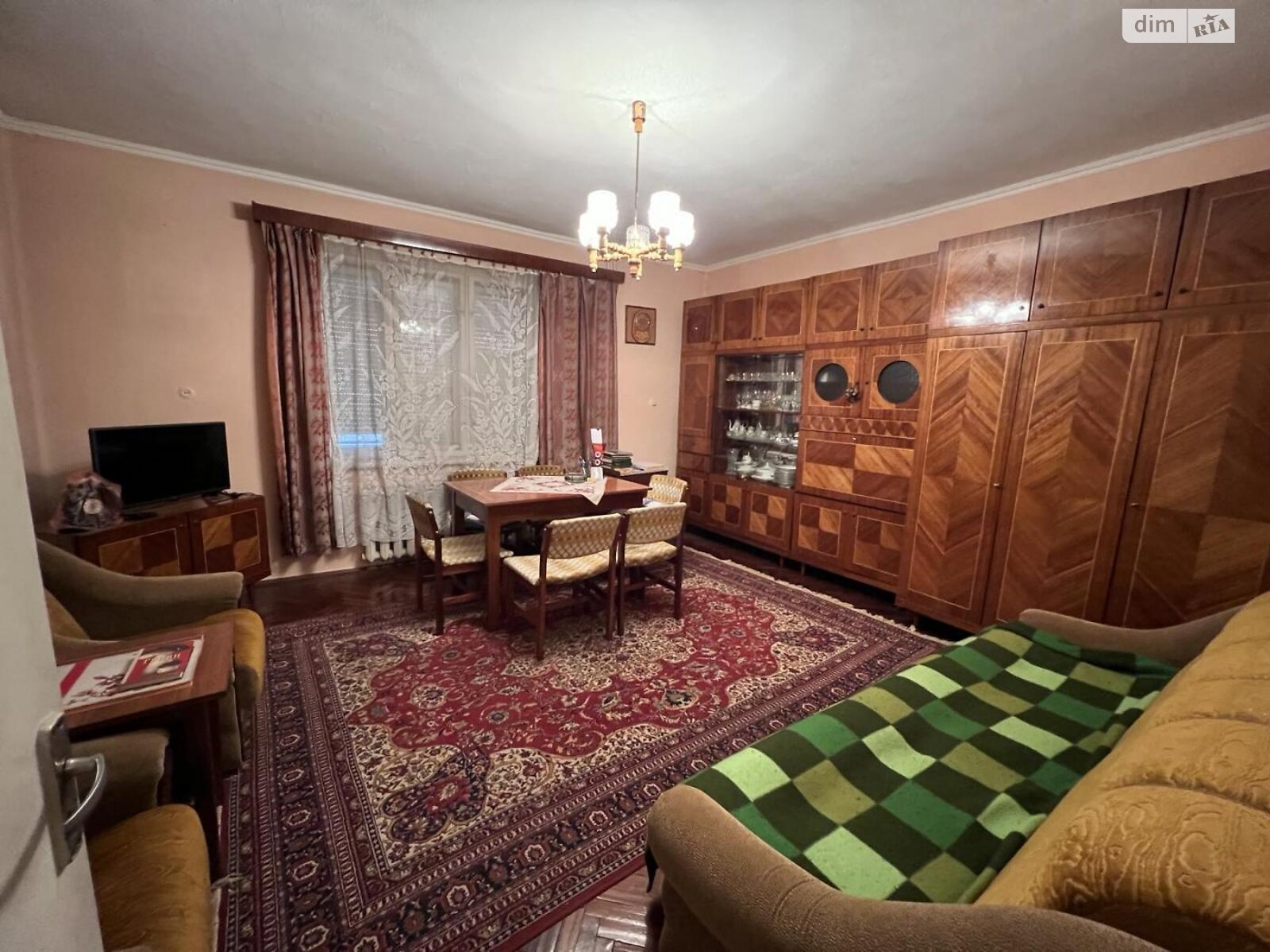 двоповерховий будинок, 135 кв. м, кирпич. Продаж у Хусті фото 1 двоповерховий будинок, 135 кв. м, кирпич. Продаж у Хусті фото 1
