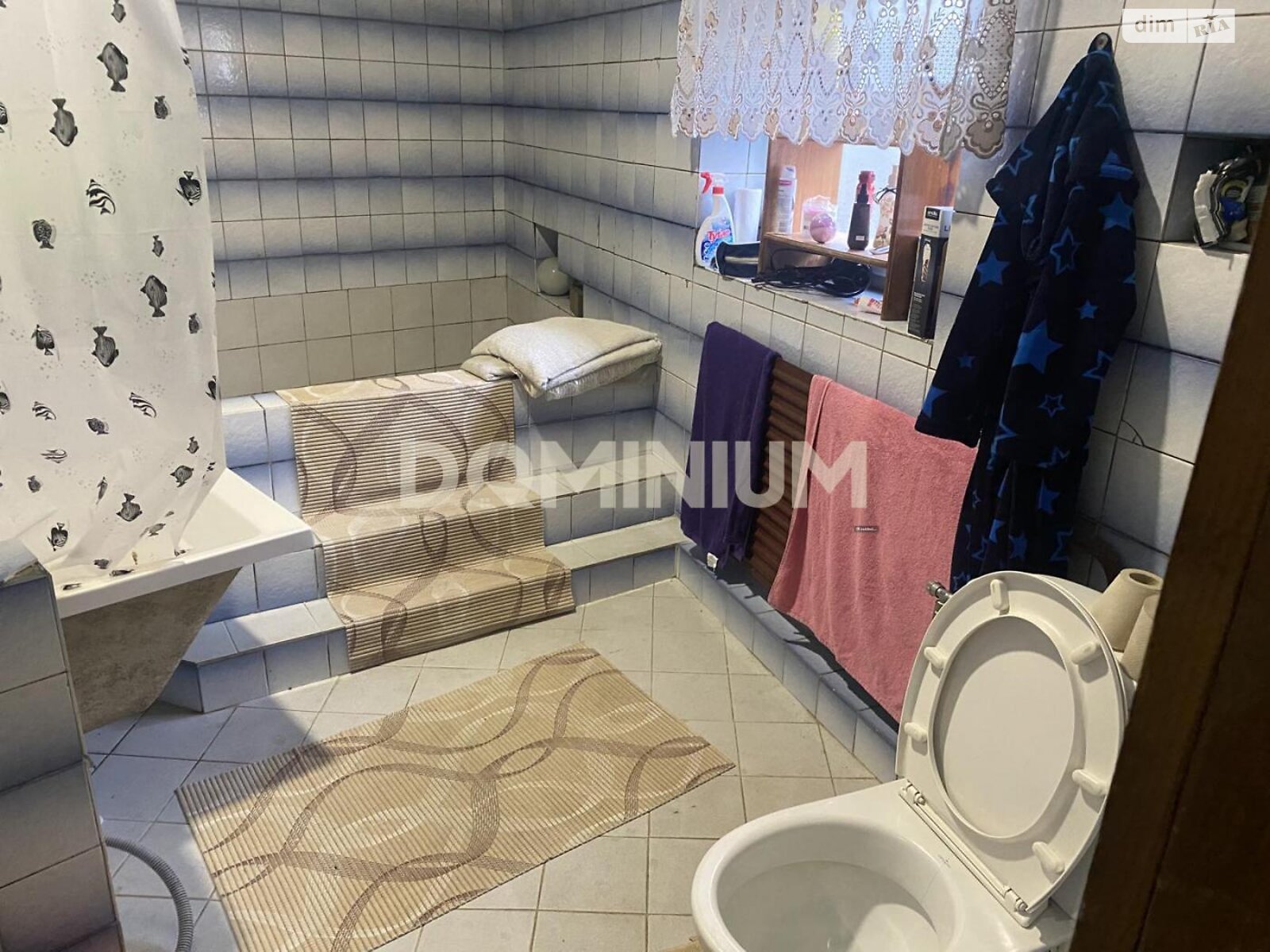 двухэтажный дом, 270 кв. м, кирпич. Продажа в Хусте фото 1 двухэтажный дом, 270 кв. м, кирпич. Продажа в Хусте фото 1