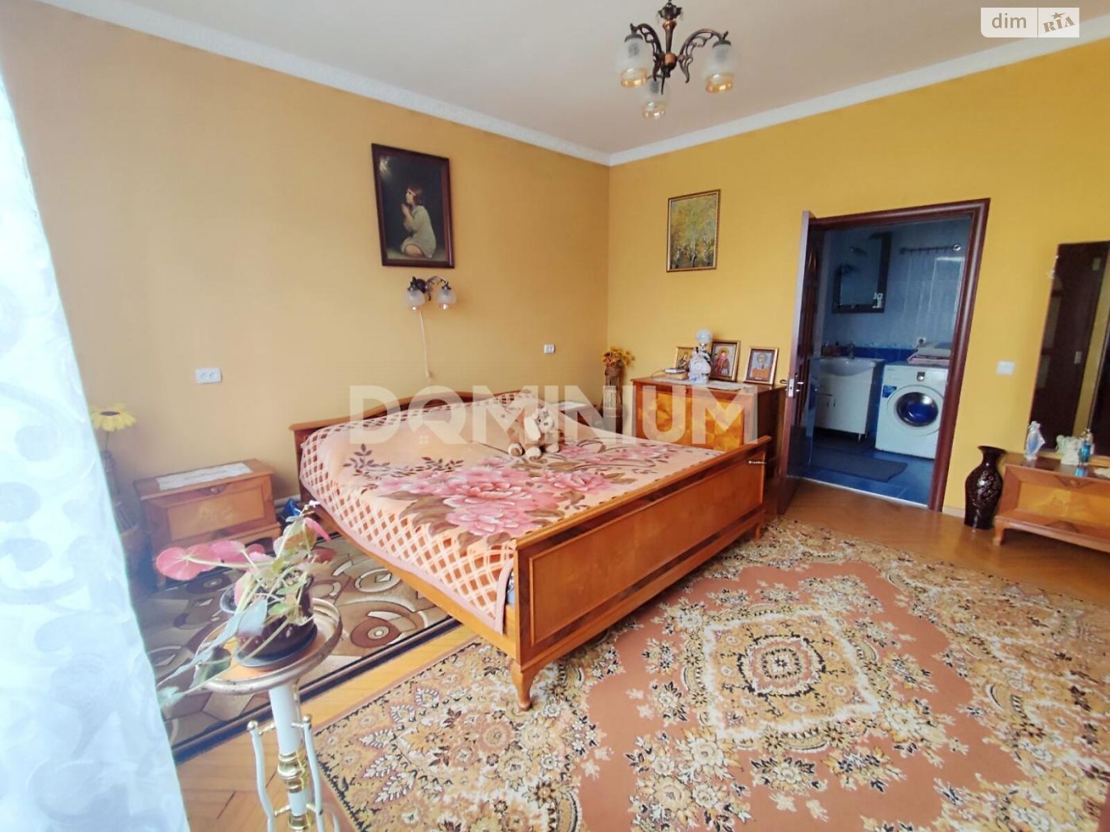 двоповерховий будинок, 200 кв. м, кирпич. Продаж у Хусті фото 1 двоповерховий будинок, 200 кв. м, кирпич. Продаж у Хусті фото 1
