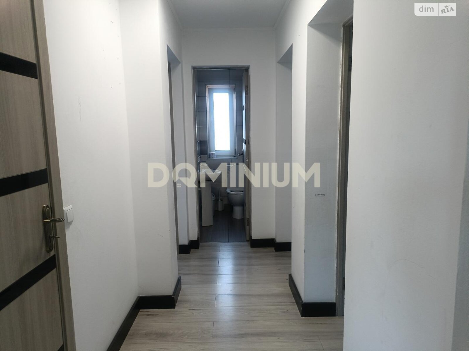 трехэтажный дом, 240 кв. м, кирпич. Продажа в Хусте фото 1 трехэтажный дом, 240 кв. м, кирпич. Продажа в Хусте фото 1