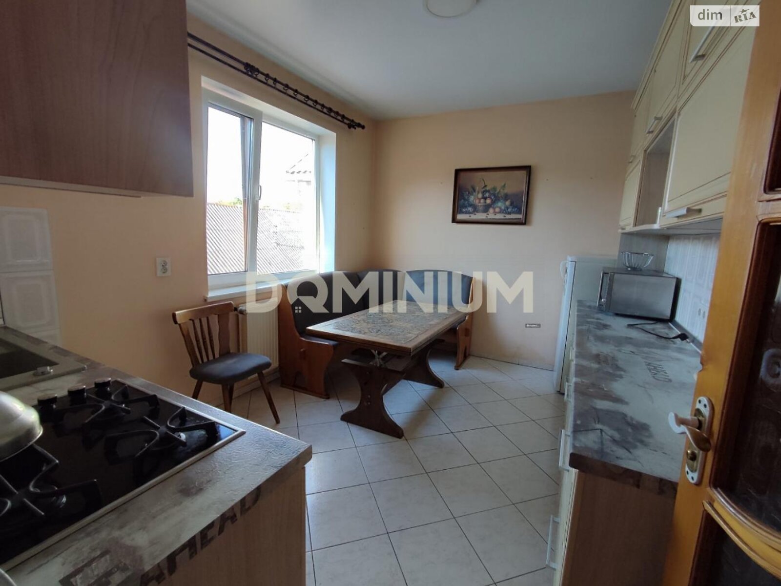 трехэтажный дом, 240 кв. м, кирпич. Продажа в Хусте фото 1 трехэтажный дом, 240 кв. м, кирпич. Продажа в Хусте фото 1