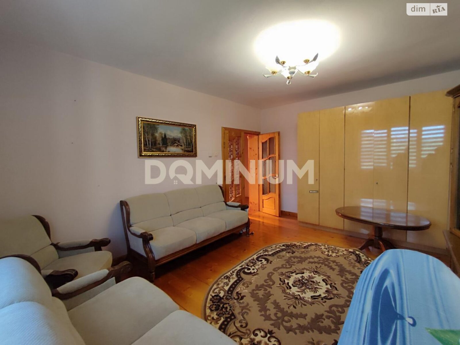 трехэтажный дом, 240 кв. м, кирпич. Продажа в Хусте фото 1 трехэтажный дом, 240 кв. м, кирпич. Продажа в Хусте фото 1