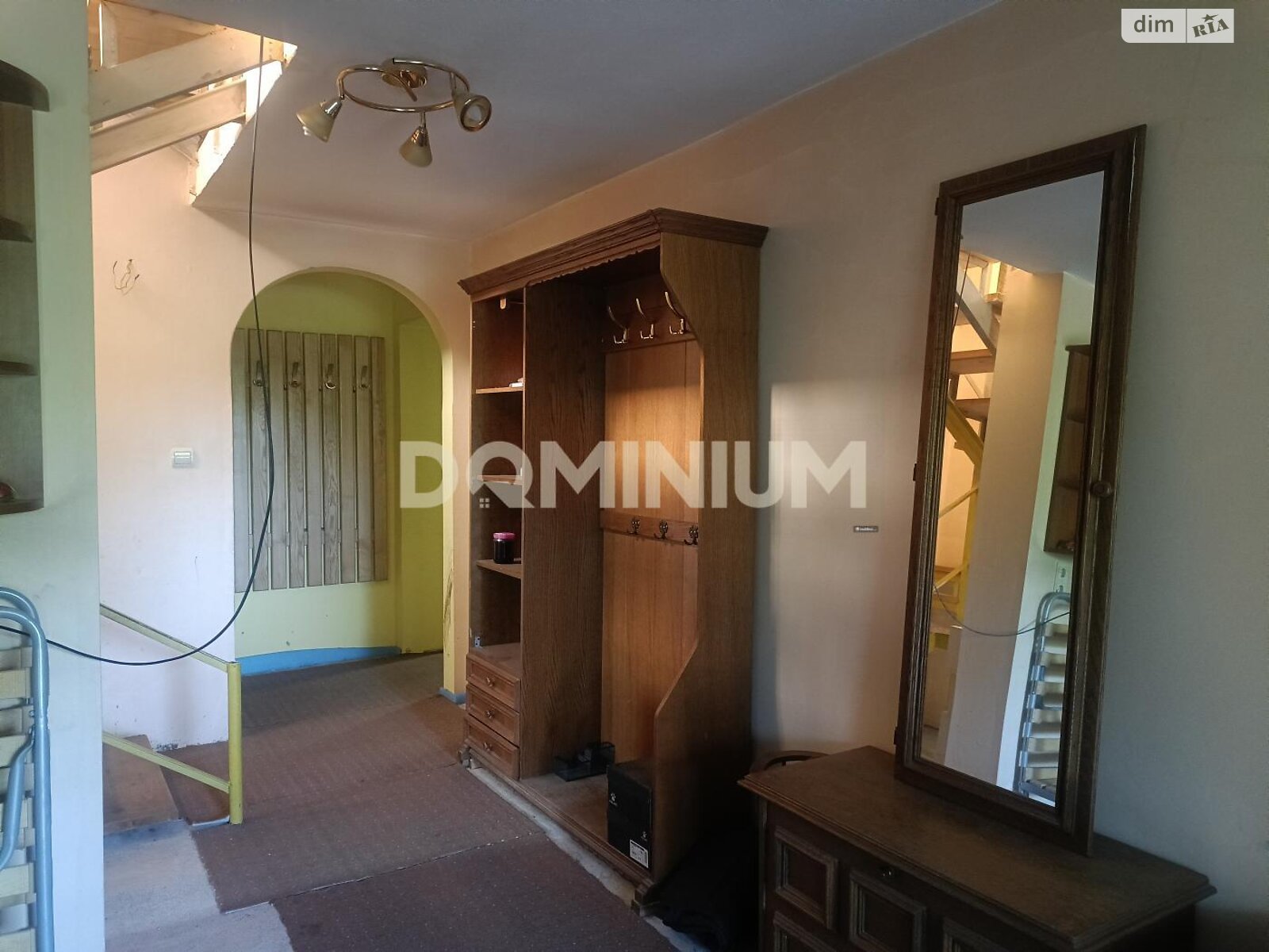 трехэтажный дом, 240 кв. м, кирпич. Продажа в Хусте фото 1 трехэтажный дом, 240 кв. м, кирпич. Продажа в Хусте фото 1