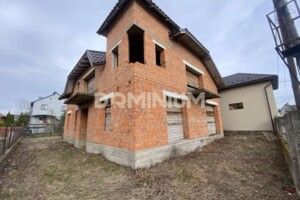 двоповерховий будинок, 300 кв. м, кирпич. Продаж у Хусті фото 2