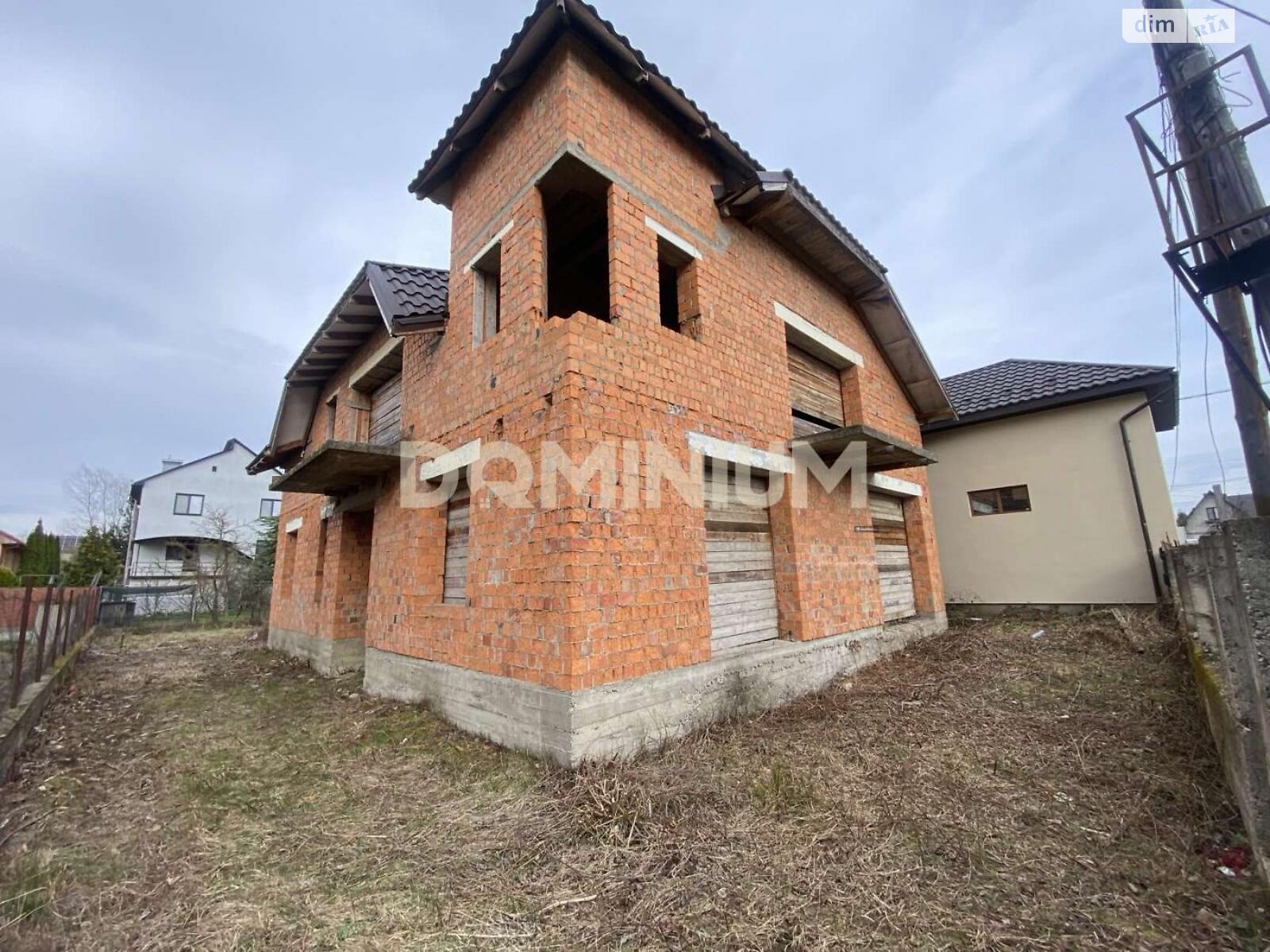 двоповерховий будинок, 300 кв. м, кирпич. Продаж у Хусті фото 1 двоповерховий будинок, 300 кв. м, кирпич. Продаж у Хусті фото 1