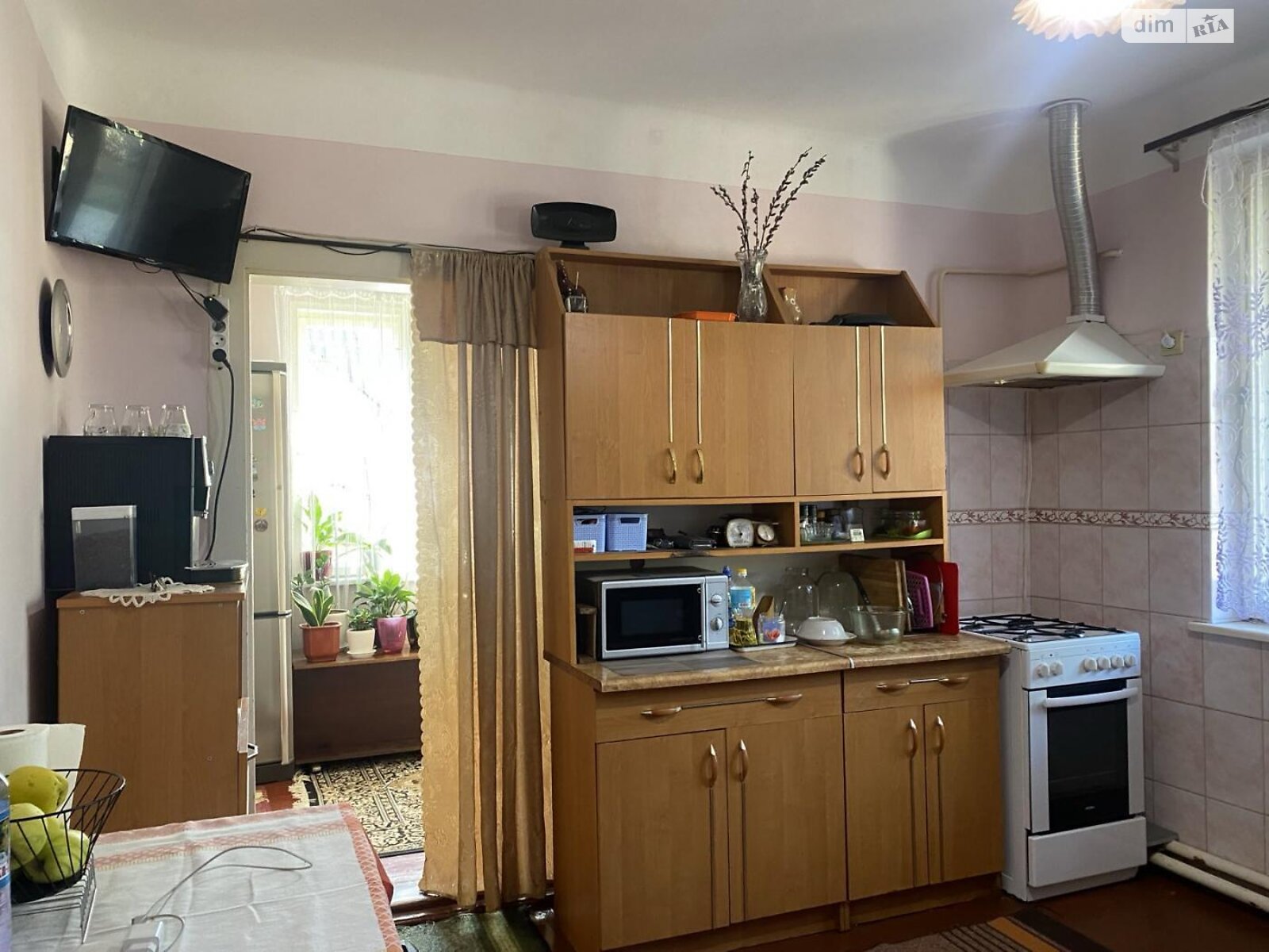 одноэтажный дом, 100 кв. м, кирпич. Продажа в Хусте фото 1 одноэтажный дом, 100 кв. м, кирпич. Продажа в Хусте фото 1