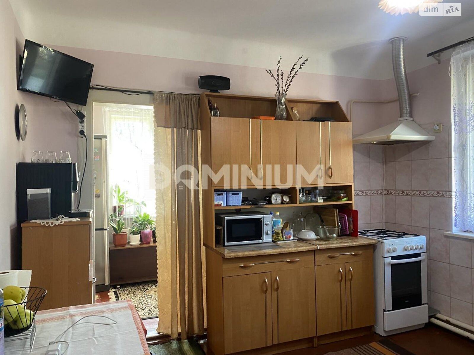 одноэтажный дом, 100 кв. м, кирпич. Продажа в Хусте фото 1 одноэтажный дом, 100 кв. м, кирпич. Продажа в Хусте фото 1