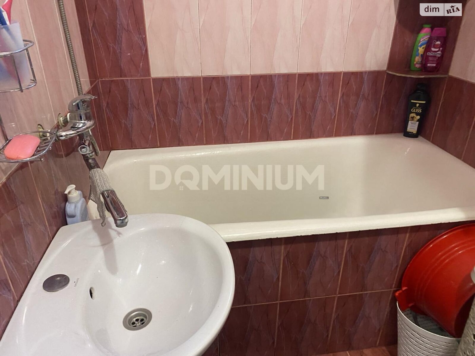 одноэтажный дом, 100 кв. м, кирпич. Продажа в Хусте фото 1 одноэтажный дом, 100 кв. м, кирпич. Продажа в Хусте фото 1