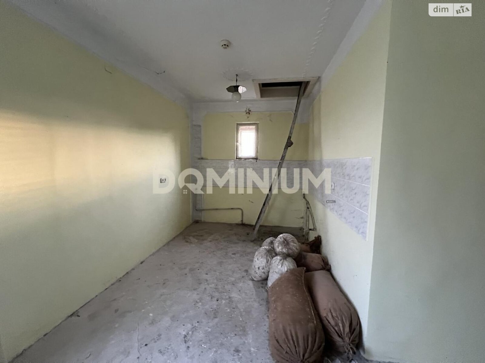 двухэтажный дом, 144 кв. м, кирпич. Продажа в Хусте фото 1 двухэтажный дом, 144 кв. м, кирпич. Продажа в Хусте фото 1