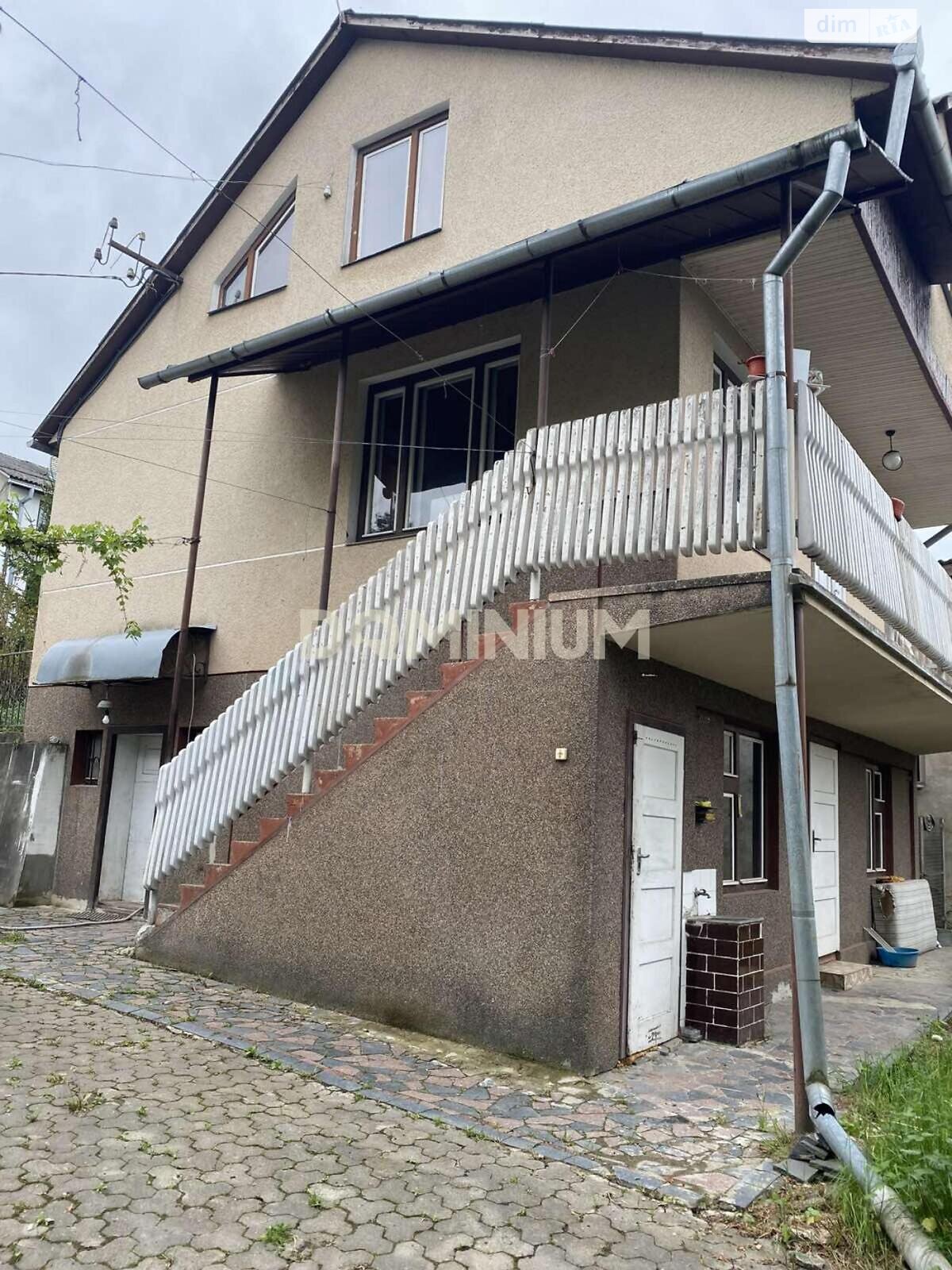 триповерховий будинок, 132.6 кв. м, кирпич. Продаж у Хусті фото 1 триповерховий будинок, 132.6 кв. м, кирпич. Продаж у Хусті фото 1