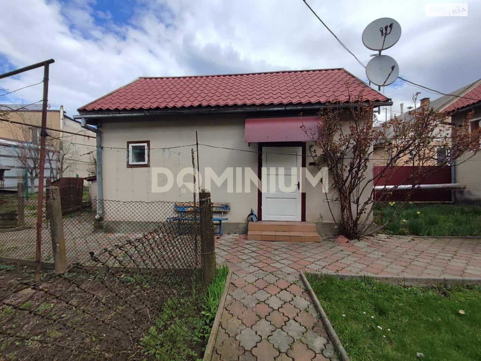 одноповерховий будинок, 95 кв. м, кирпич. Продаж у Хусті фото 1 одноповерховий будинок, 95 кв. м, кирпич. Продаж у Хусті фото 1