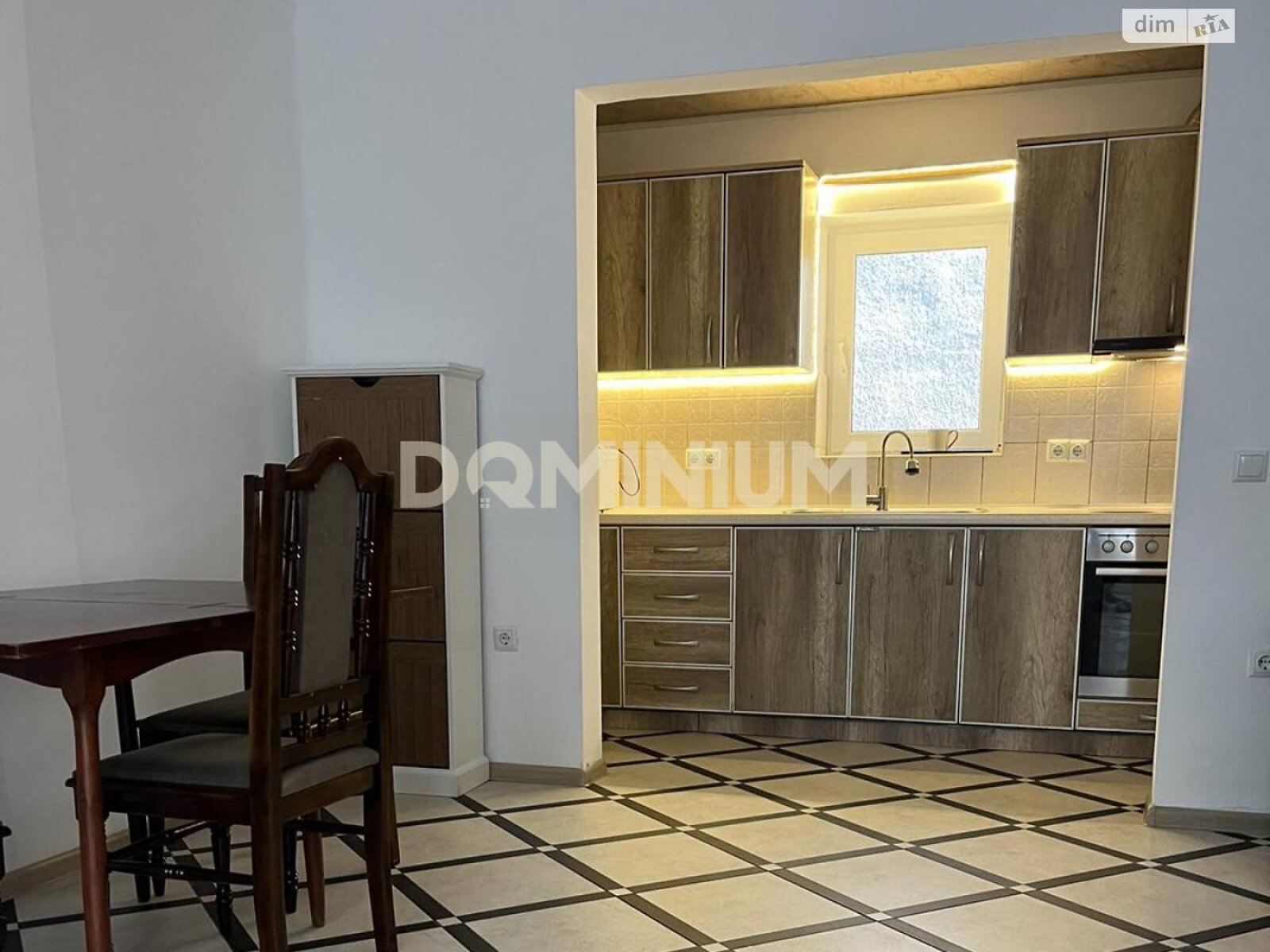 одноэтажный дом, 113 кв. м, кирпич. Продажа в Хусте фото 1 одноэтажный дом, 113 кв. м, кирпич. Продажа в Хусте фото 1