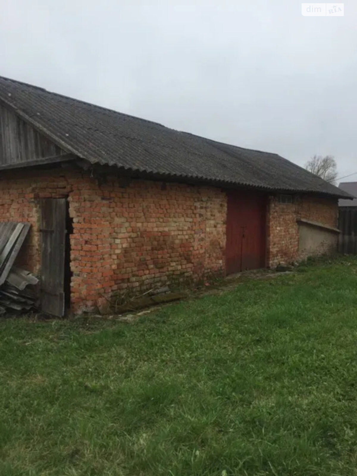 одноповерховий будинок, 115 кв. м, цегла. Продаж у Ілавче фото 1