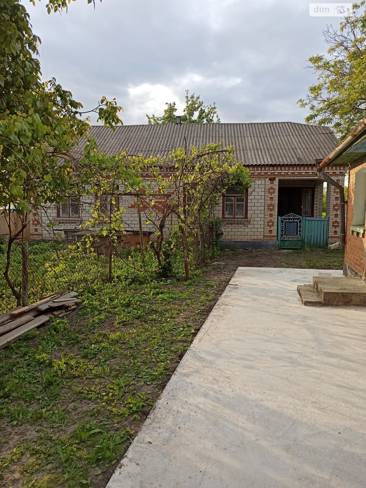 одноэтажный дом с гаражом, 94 кв. м, кирпич. Продажа в Ильинцах фото 1 одноэтажный дом с гаражом, 94 кв. м, кирпич. Продажа в Ильинцах фото 1