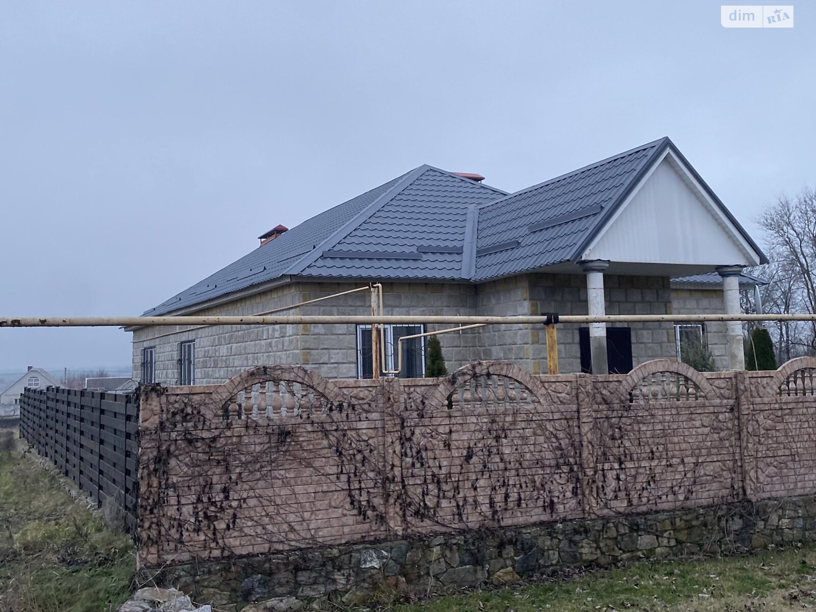 одноэтажный дом беседка, 240 кв. м, керамзитобетон. Продажа в Илларионове фото 1 одноэтажный дом беседка, 240 кв. м, керамзитобетон. Продажа в Илларионове фото 1