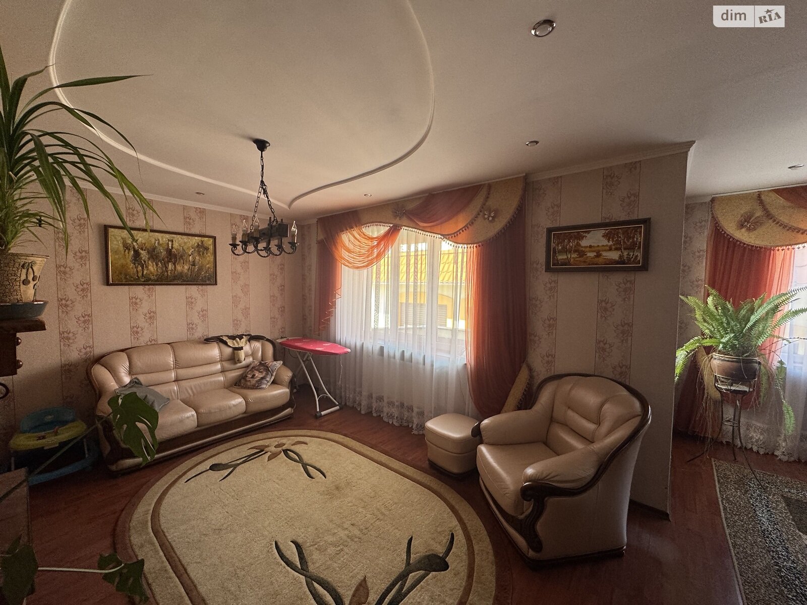двухэтажный дом с гаражом, 217 кв. м, кирпич. Продажа в Ильпене фото 1 двухэтажный дом с гаражом, 217 кв. м, кирпич. Продажа в Ильпене фото 1