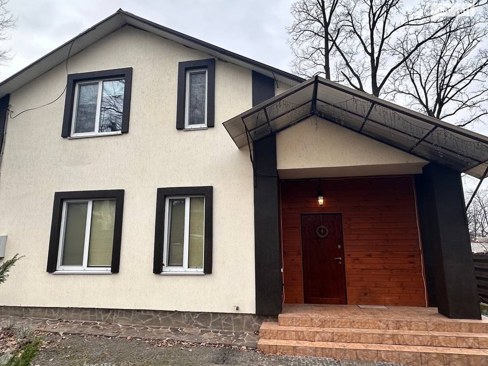 двухэтажный дом с отоплением, 140 кв. м, кирпич. Продажа в Ирпене фото 1 двухэтажный дом с отоплением, 140 кв. м, кирпич. Продажа в Ирпене фото 1