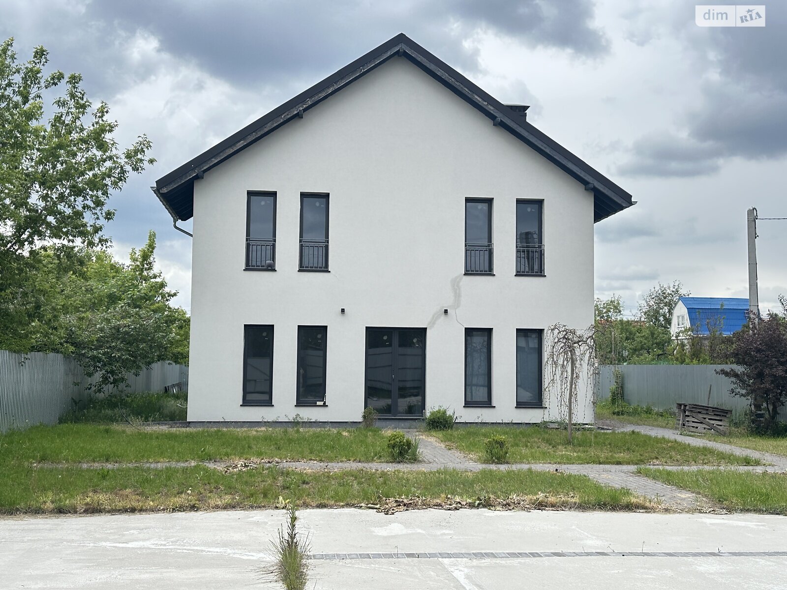двухэтажный дом с верандой, 287.9 кв. м, кирпич. Продажа в Ирпене фото 1 двухэтажный дом с верандой, 287.9 кв. м, кирпич. Продажа в Ирпене фото 1