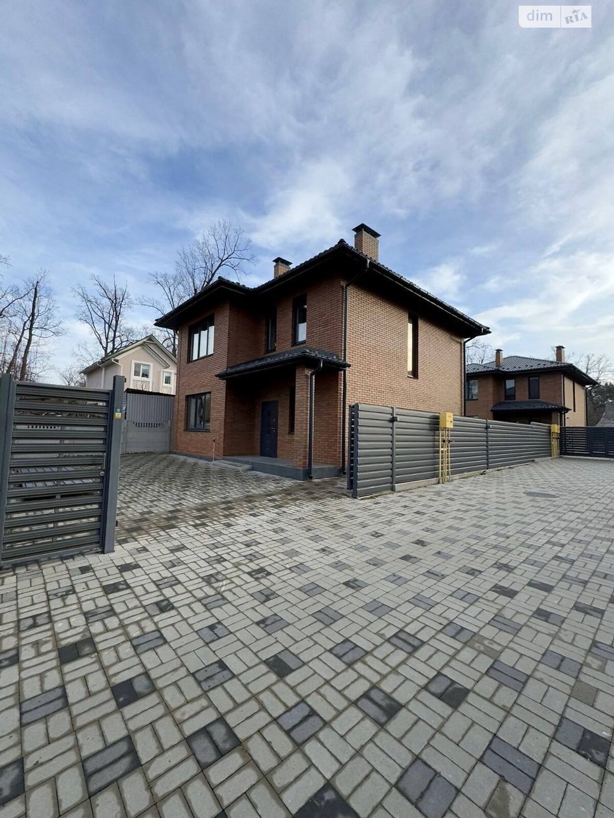 двухэтажный дом с отоплением, 130 кв. м, газобетон. Продажа в Ирпене фото 1 двухэтажный дом с отоплением, 130 кв. м, газобетон. Продажа в Ирпене фото 1