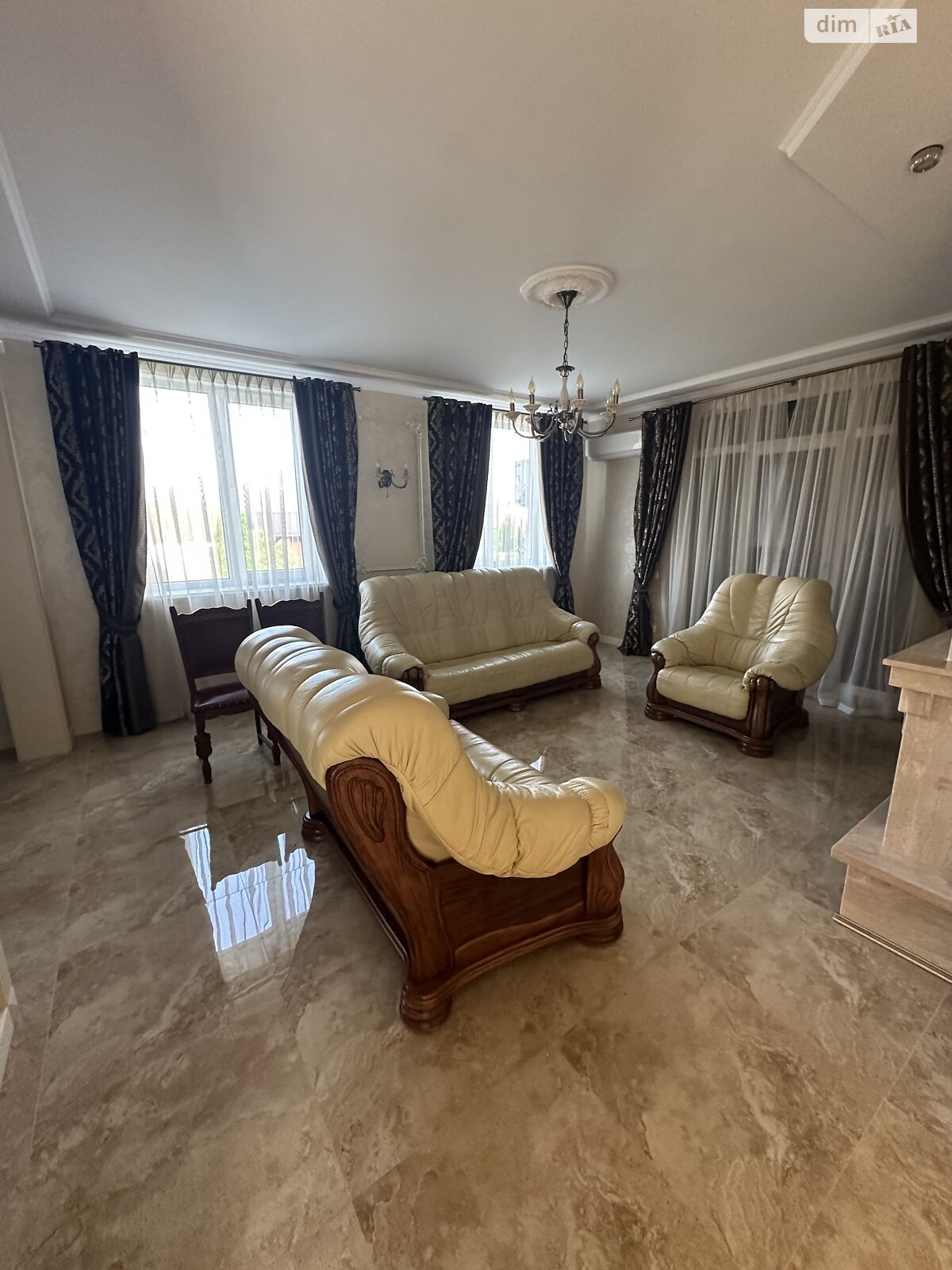 двоповерховий будинок бесідка, 230 кв. м, цегла. Продаж у Ірпені фото 1 двоповерховий будинок бесідка, 230 кв. м, цегла. Продаж у Ірпені фото 1