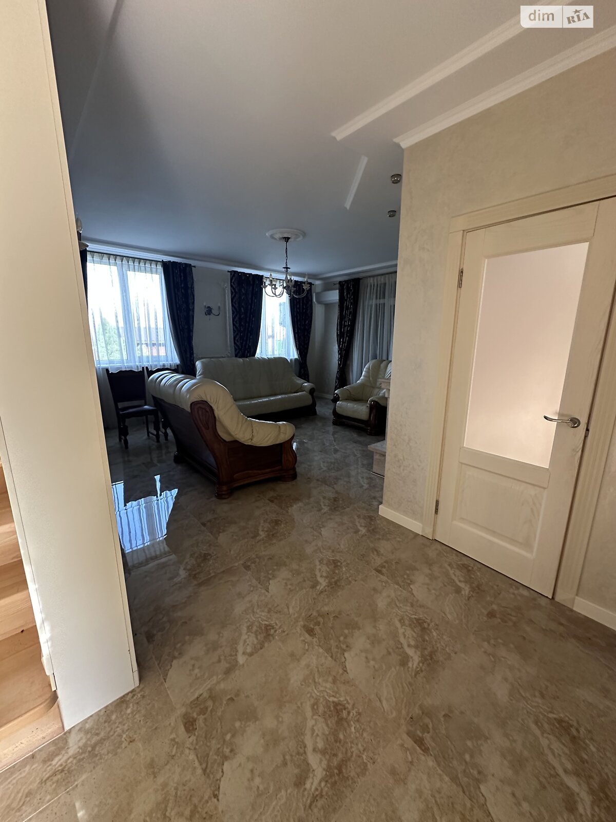 двоповерховий будинок бесідка, 230 кв. м, цегла. Продаж у Ірпені фото 1 двоповерховий будинок бесідка, 230 кв. м, цегла. Продаж у Ірпені фото 1