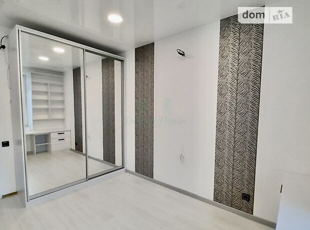 двухэтажный дом с камином, 120 кв. м, кирпич. Продажа в Гостомеле (Киевская обл.) фото 1 двухэтажный дом с камином, 120 кв. м, кирпич. Продажа в Гостомеле (Киевская обл.) фото 1