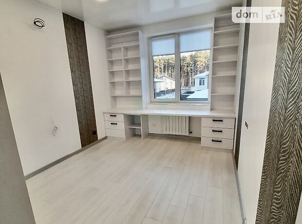 двухэтажный дом с камином, 120 кв. м, кирпич. Продажа в Гостомеле (Киевская обл.) фото 1 двухэтажный дом с камином, 120 кв. м, кирпич. Продажа в Гостомеле (Киевская обл.) фото 1