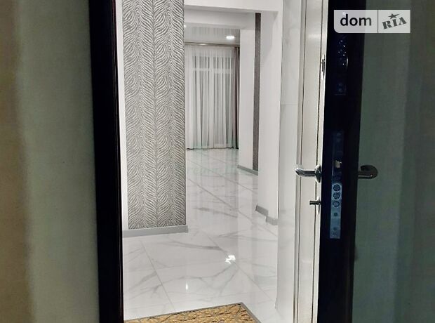 двухэтажный дом с камином, 120 кв. м, кирпич. Продажа в Гостомеле (Киевская обл.) фото 1 двухэтажный дом с камином, 120 кв. м, кирпич. Продажа в Гостомеле (Киевская обл.) фото 1