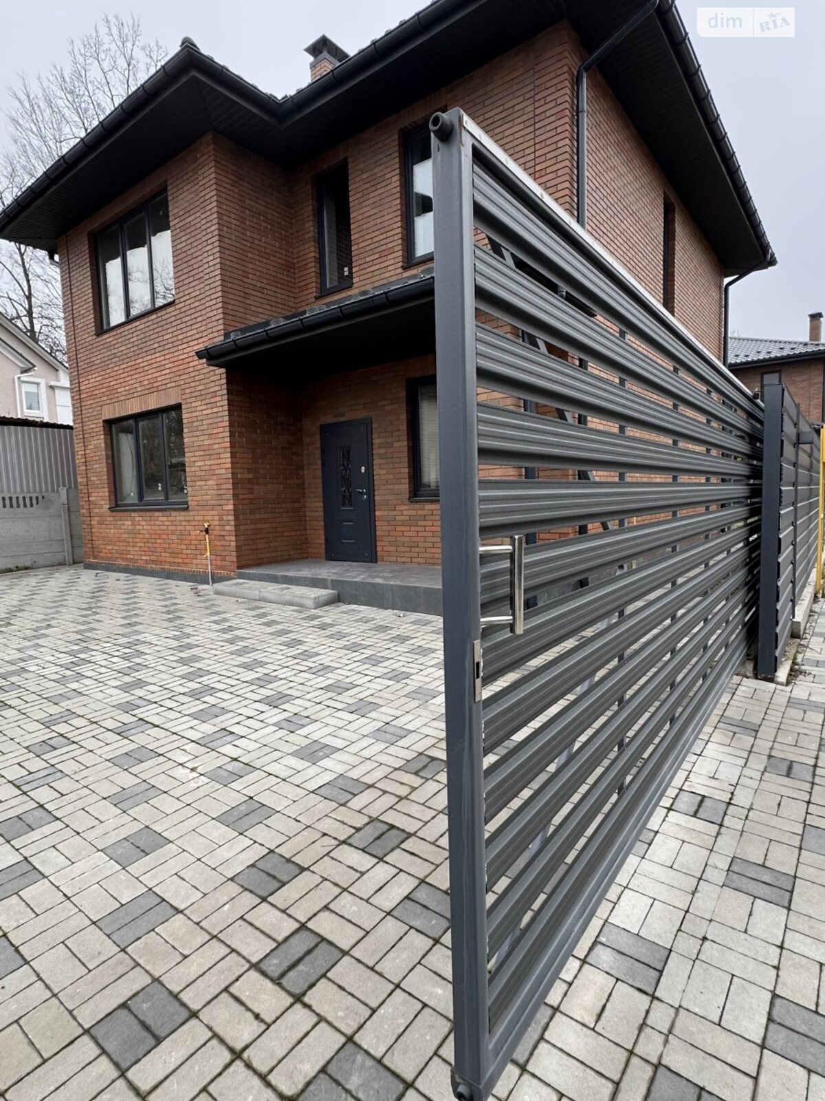 двухэтажный дом с отоплением, 130 кв. м, кирпич. Продажа в Ирпене район Ирпень фото 1 двухэтажный дом с отоплением, 130 кв. м, кирпич. Продажа в Ирпене район Ирпень фото 1