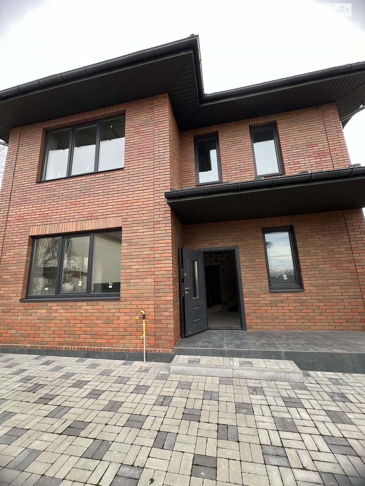 двухэтажный дом, 140 кв. м, кирпич. Продажа в Ирпене район Ирпень фото 1 двухэтажный дом, 140 кв. м, кирпич. Продажа в Ирпене район Ирпень фото 1