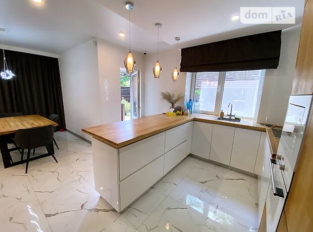 двухэтажный дом с камином, 117 кв. м, кирпич. Продажа в Ирпене район Ирпень фото 1 двухэтажный дом с камином, 117 кв. м, кирпич. Продажа в Ирпене район Ирпень фото 1