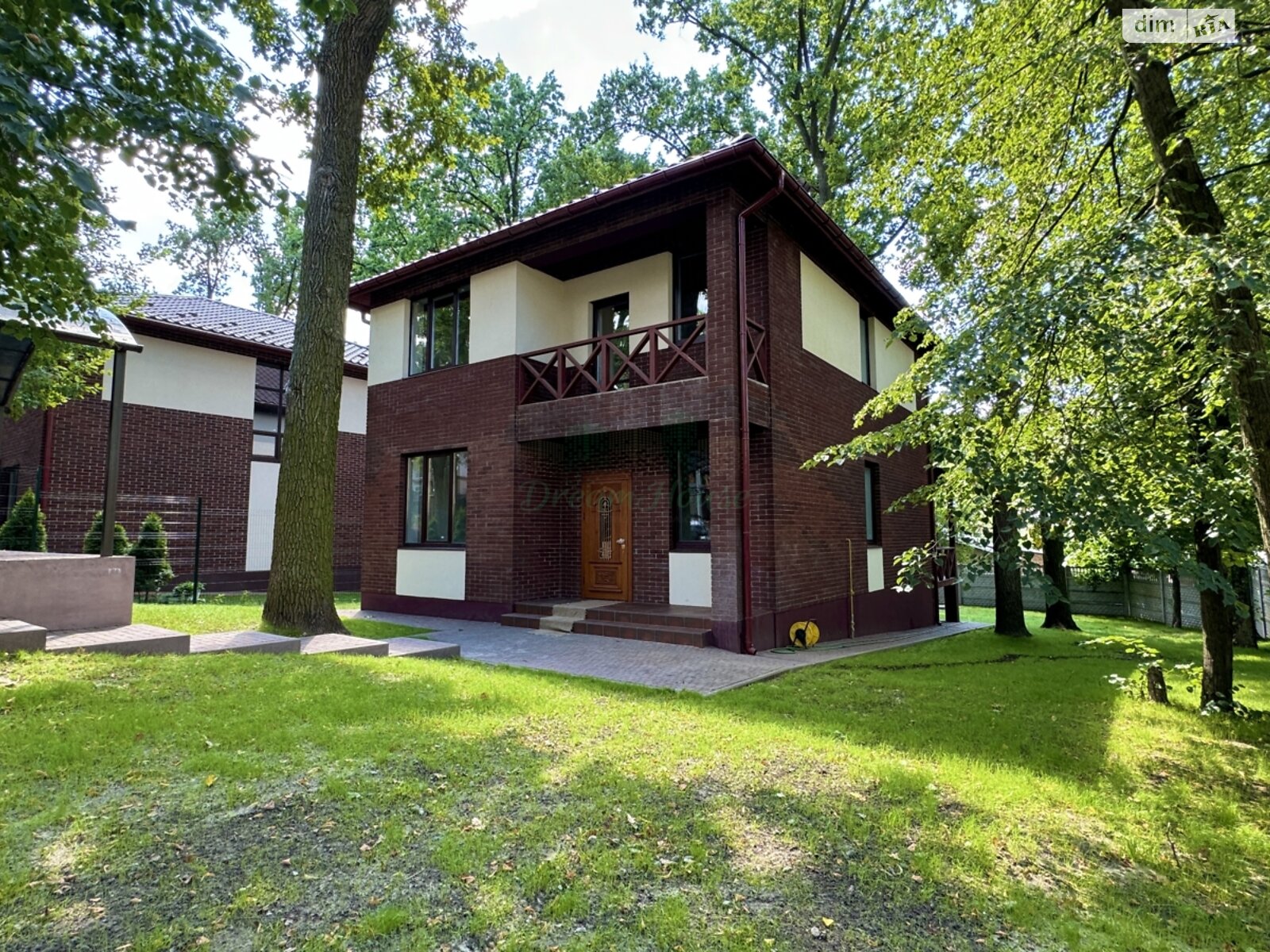 двухэтажный дом с балконом, 135.2 кв. м, кирпич. Продажа в Ирпене район Ирпень фото 1 двухэтажный дом с балконом, 135.2 кв. м, кирпич. Продажа в Ирпене район Ирпень фото 1