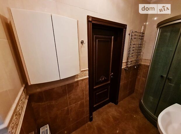 двухэтажный дом с камином, 330 кв. м, кирпич. Продажа в Ирпене район Ирпень фото 1 двухэтажный дом с камином, 330 кв. м, кирпич. Продажа в Ирпене район Ирпень фото 1