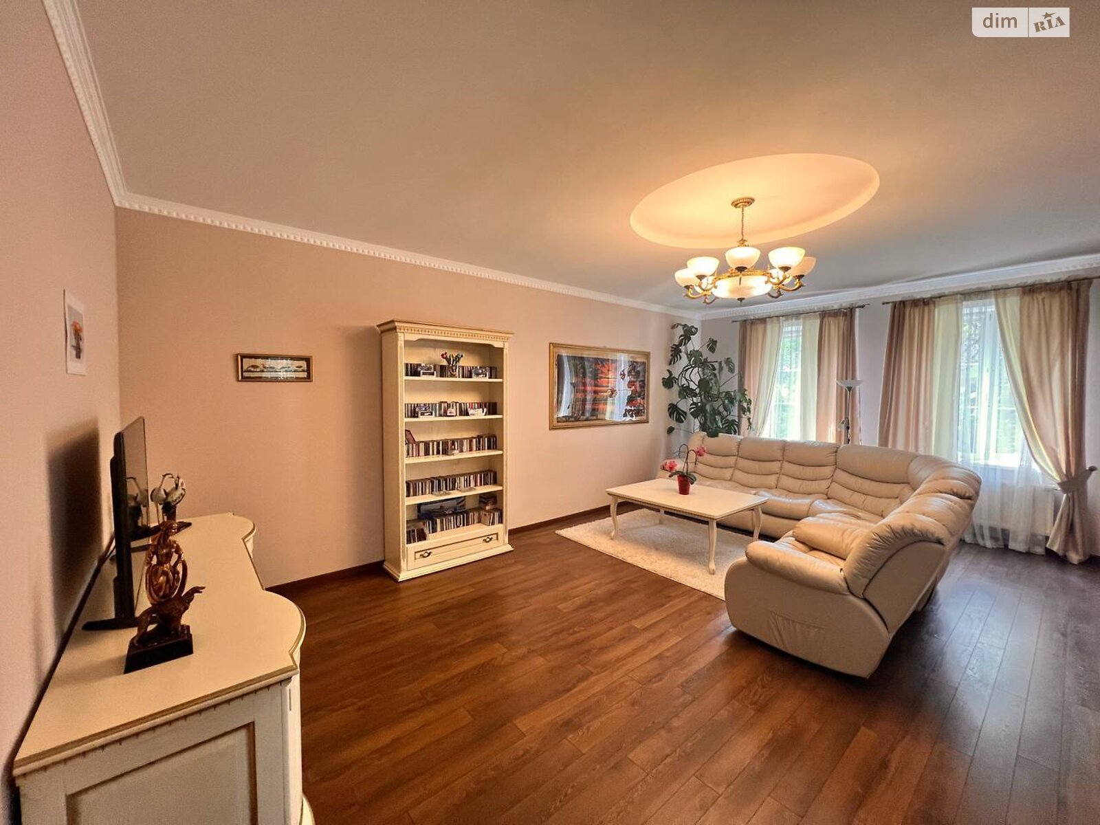 двоповерховий будинок з гаражем, 231.3 кв. м, цегла. Продаж в Ірпені, район Ірпінь фото 1 двоповерховий будинок з гаражем, 231.3 кв. м, цегла. Продаж в Ірпені, район Ірпінь фото 1