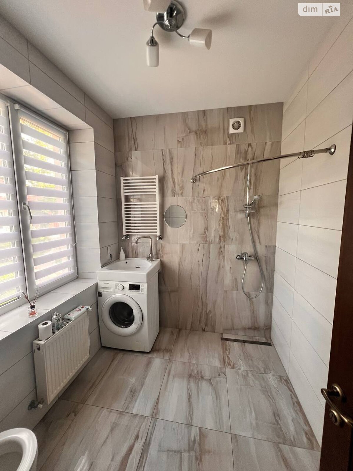 двоповерховий будинок з гаражем, 231.3 кв. м, цегла. Продаж в Ірпені, район Ірпінь фото 1 двоповерховий будинок з гаражем, 231.3 кв. м, цегла. Продаж в Ірпені, район Ірпінь фото 1
