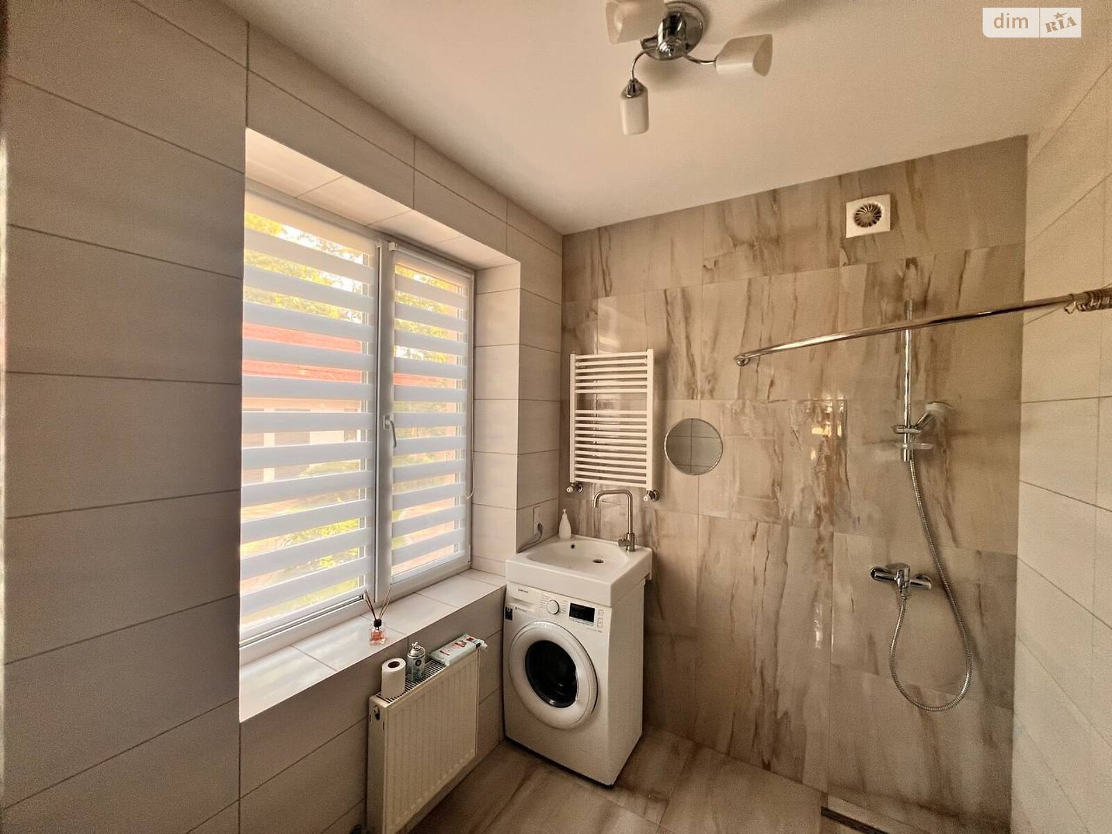 двоповерховий будинок з гаражем, 231.3 кв. м, цегла. Продаж в Ірпені, район Ірпінь фото 1 двоповерховий будинок з гаражем, 231.3 кв. м, цегла. Продаж в Ірпені, район Ірпінь фото 1