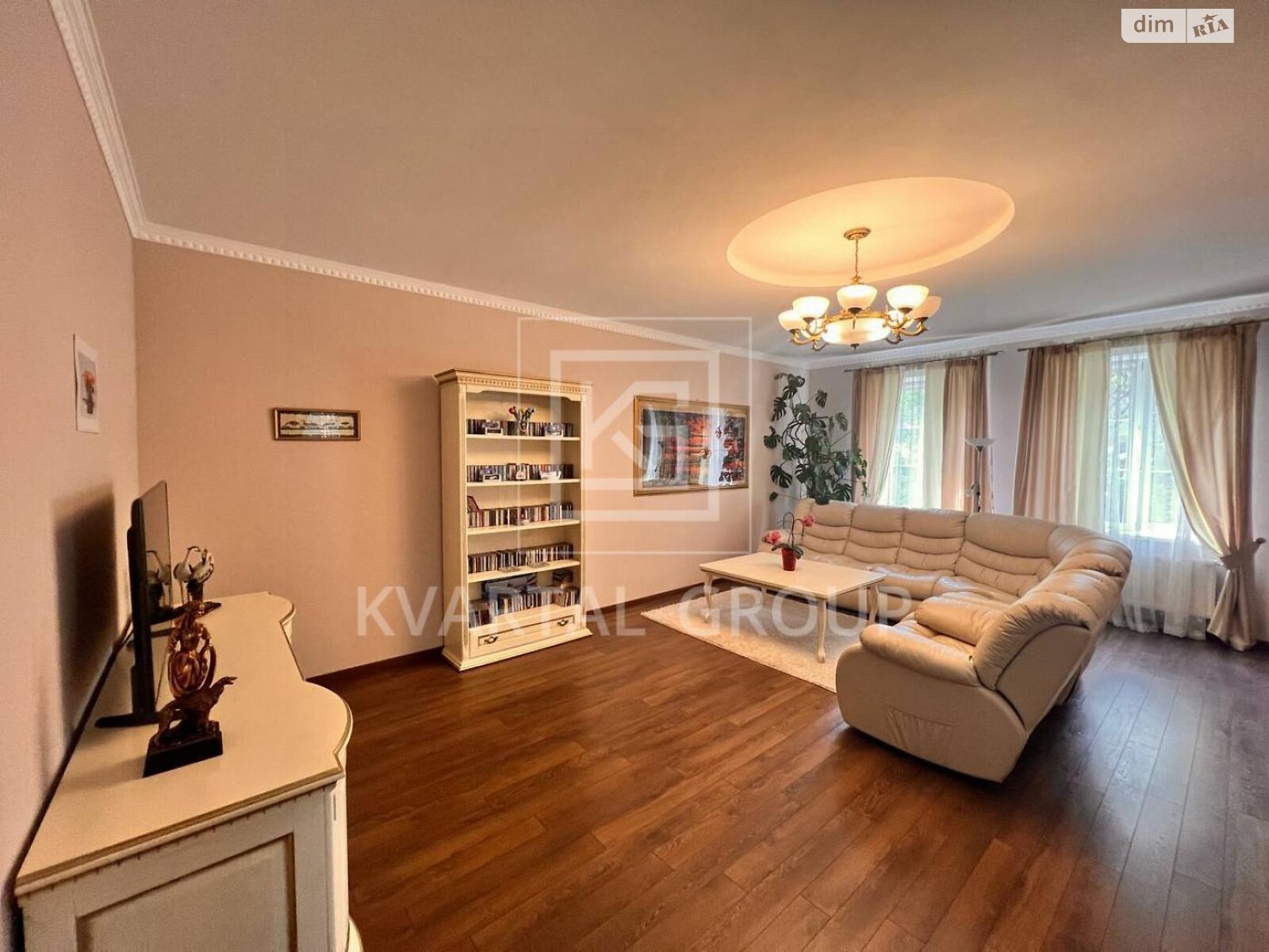 двухэтажный дом с ремонтом, 231 кв. м, кирпич. Продажа в Ирпене район Ирпень фото 1 двухэтажный дом с ремонтом, 231 кв. м, кирпич. Продажа в Ирпене район Ирпень фото 1