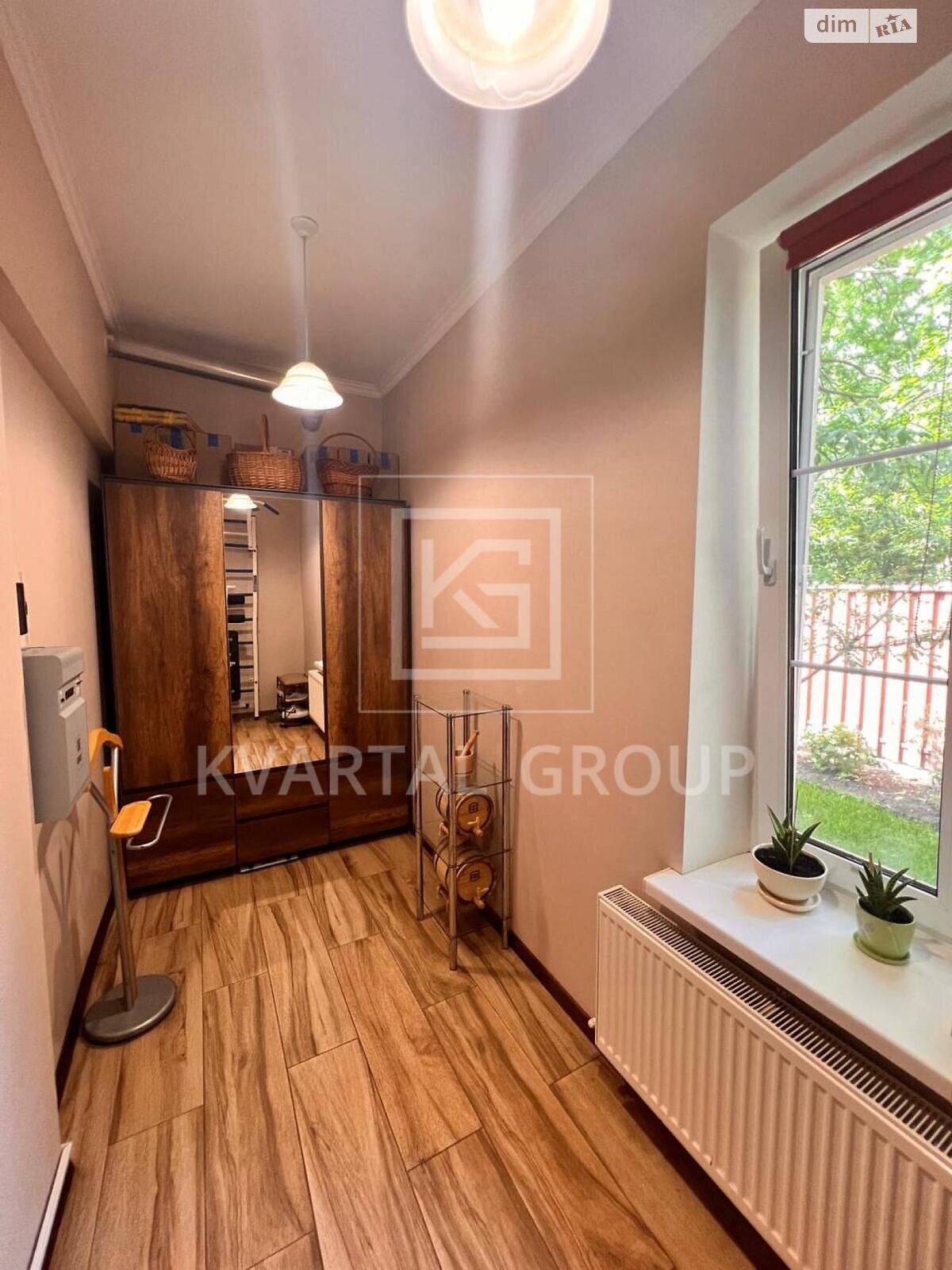 двухэтажный дом с ремонтом, 231 кв. м, кирпич. Продажа в Ирпене район Ирпень фото 1 двухэтажный дом с ремонтом, 231 кв. м, кирпич. Продажа в Ирпене район Ирпень фото 1