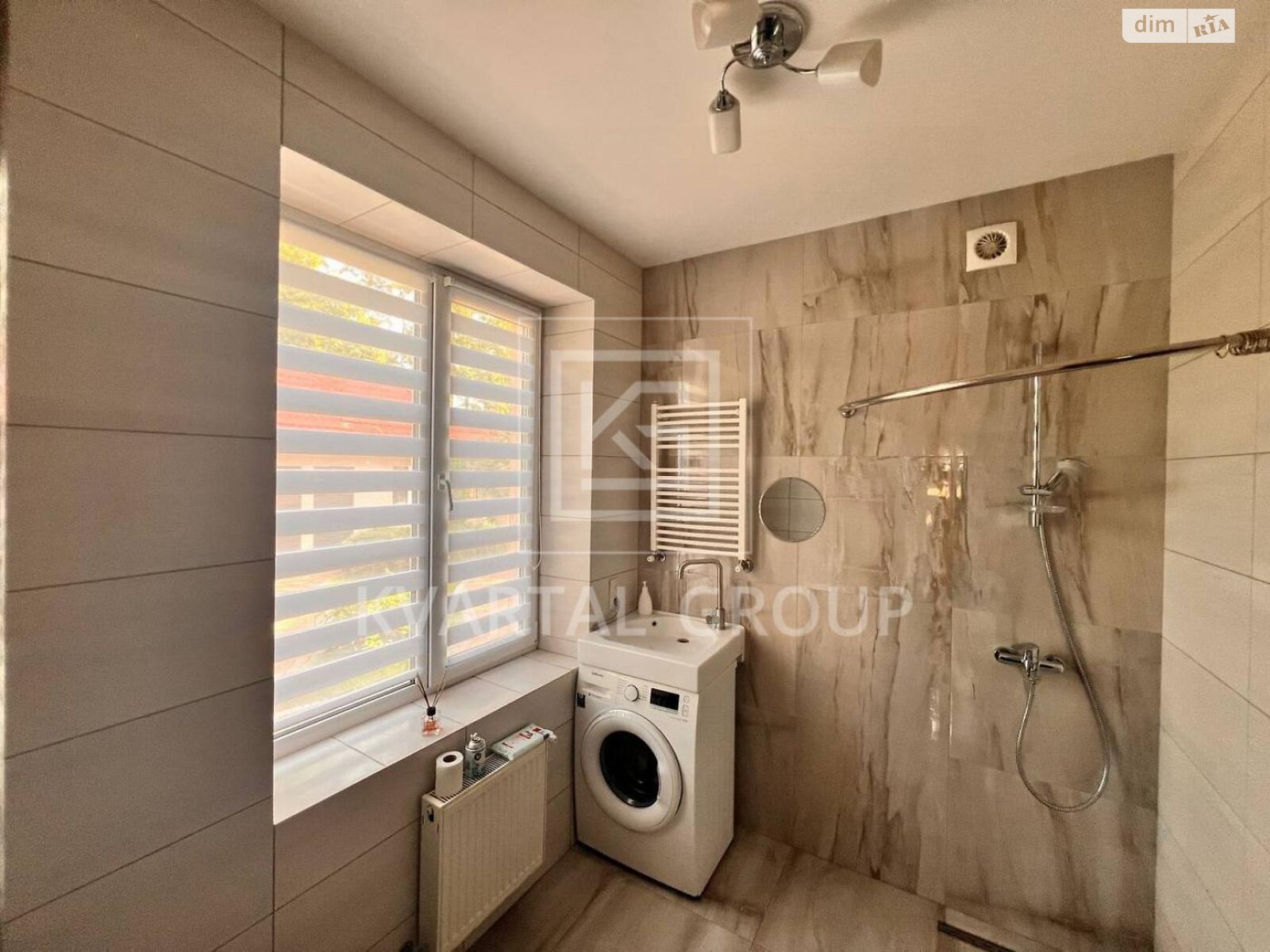 двухэтажный дом с ремонтом, 231 кв. м, кирпич. Продажа в Ирпене район Ирпень фото 1 двухэтажный дом с ремонтом, 231 кв. м, кирпич. Продажа в Ирпене район Ирпень фото 1