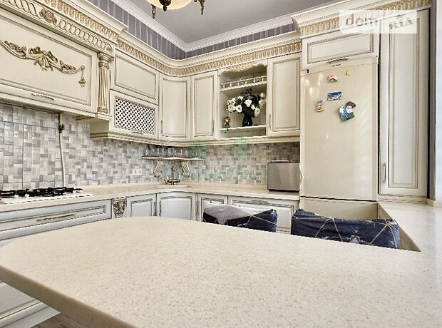 двухэтажный дом с садом, 190 кв. м, кирпич. Продажа в Ирпене район Ирпень фото 1 двухэтажный дом с садом, 190 кв. м, кирпич. Продажа в Ирпене район Ирпень фото 1