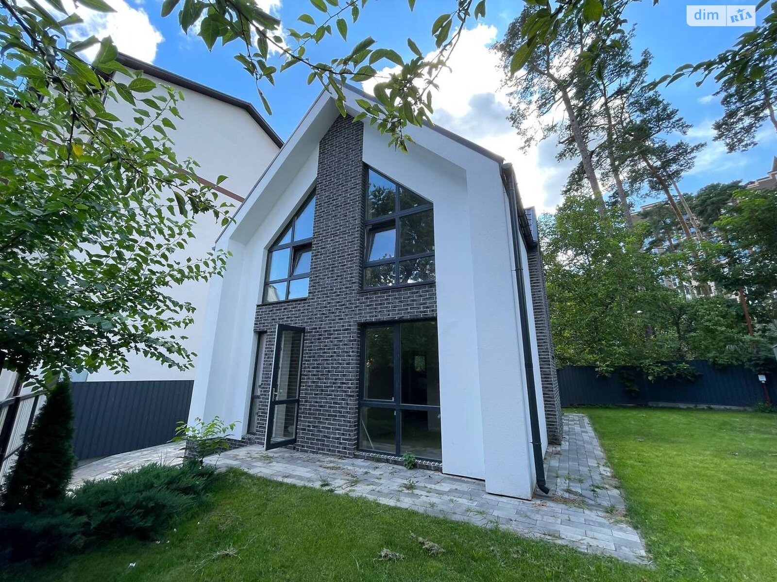 двухэтажный дом, 105 кв. м, кирпич. Продажа в Ирпене район Ирпень фото 1 двухэтажный дом, 105 кв. м, кирпич. Продажа в Ирпене район Ирпень фото 1