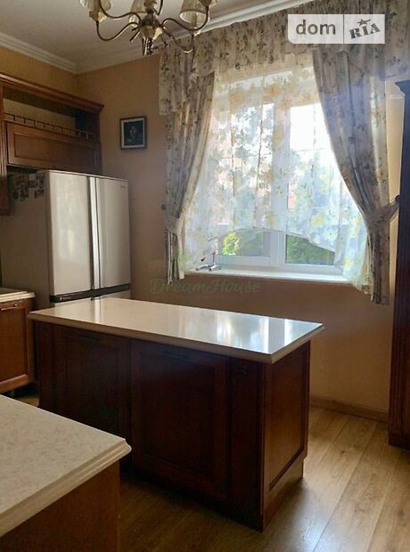 двухэтажный дом с камином, 195 кв. м, кирпич. Продажа в Ирпене район Ирпень фото 1 двухэтажный дом с камином, 195 кв. м, кирпич. Продажа в Ирпене район Ирпень фото 1