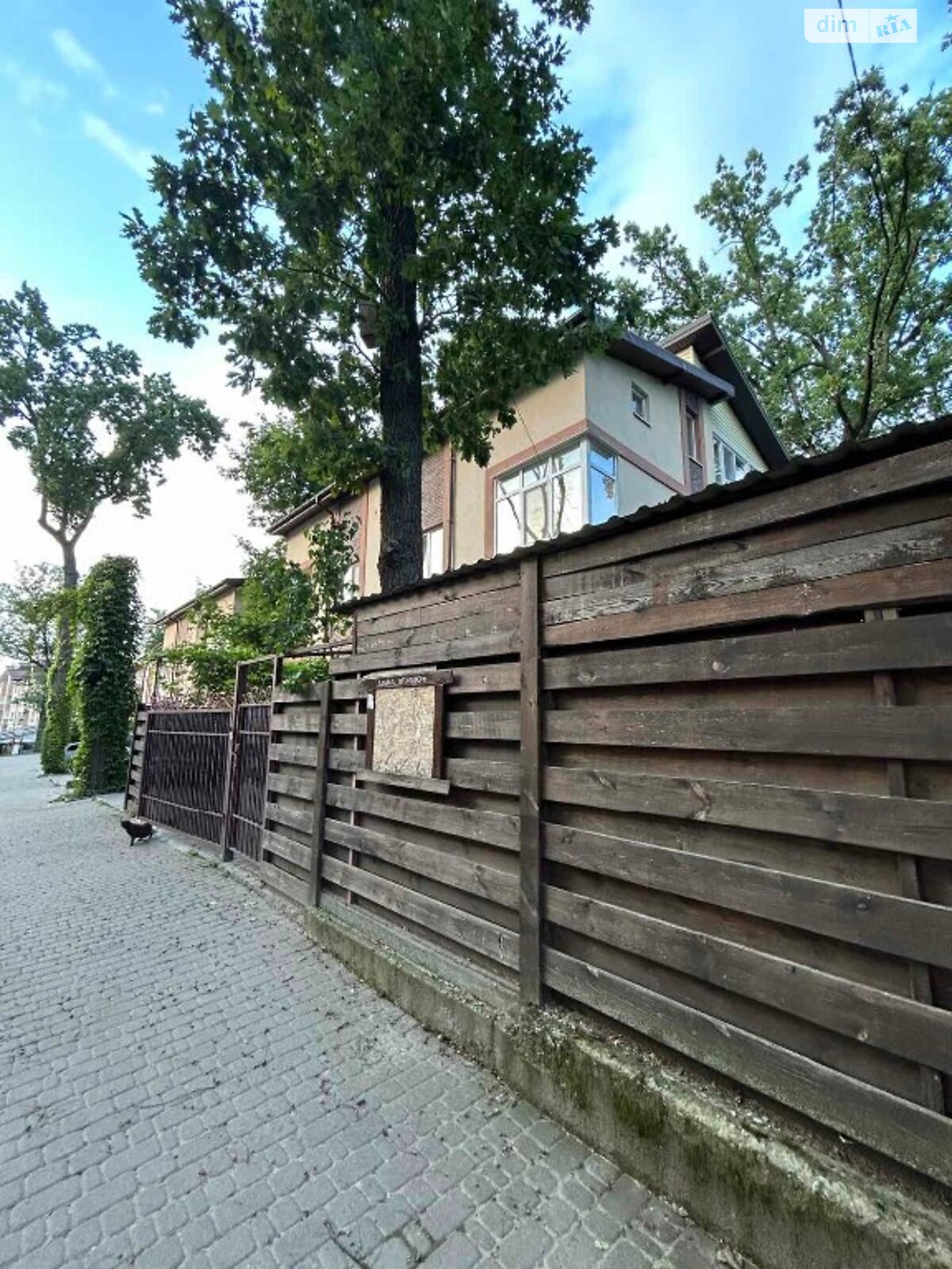 трехэтажный дом, 147.1 кв. м, кирпич. Продажа в Ирпене район Ирпень фото 1 трехэтажный дом, 147.1 кв. м, кирпич. Продажа в Ирпене район Ирпень фото 1